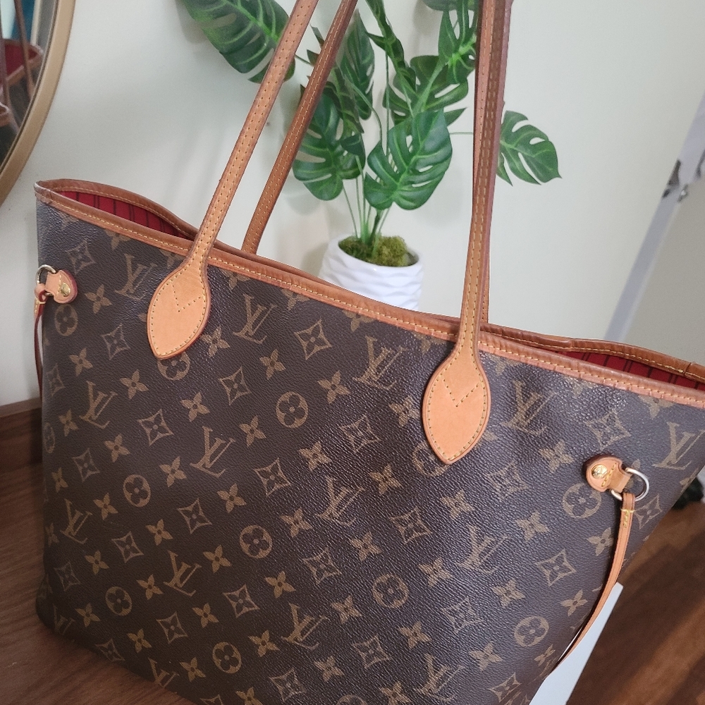 Louis Vuitton Neverfull MM